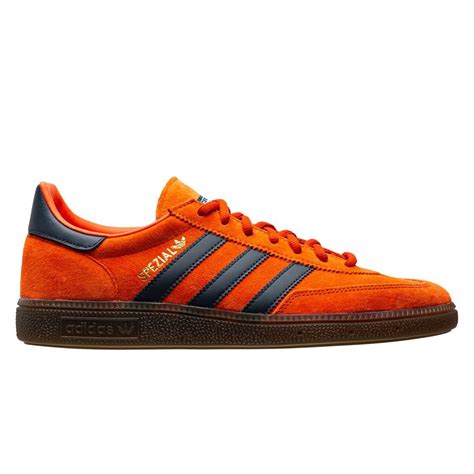 adidas schoenen bruin oranje|adidas spezial sandalen.